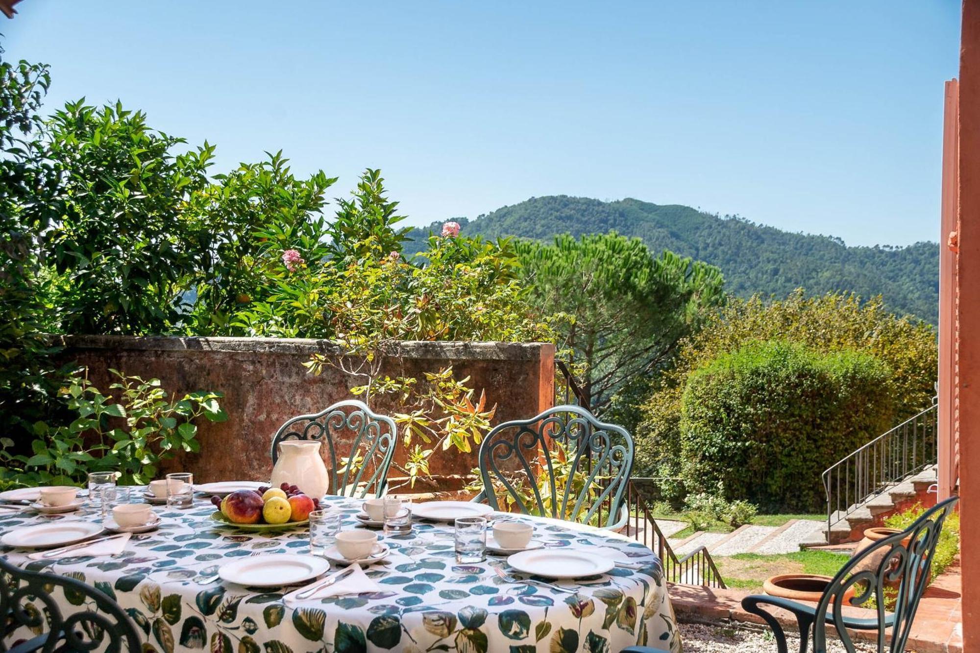 Villa Igea By Salogi Villas Mastiano Bagian luar foto