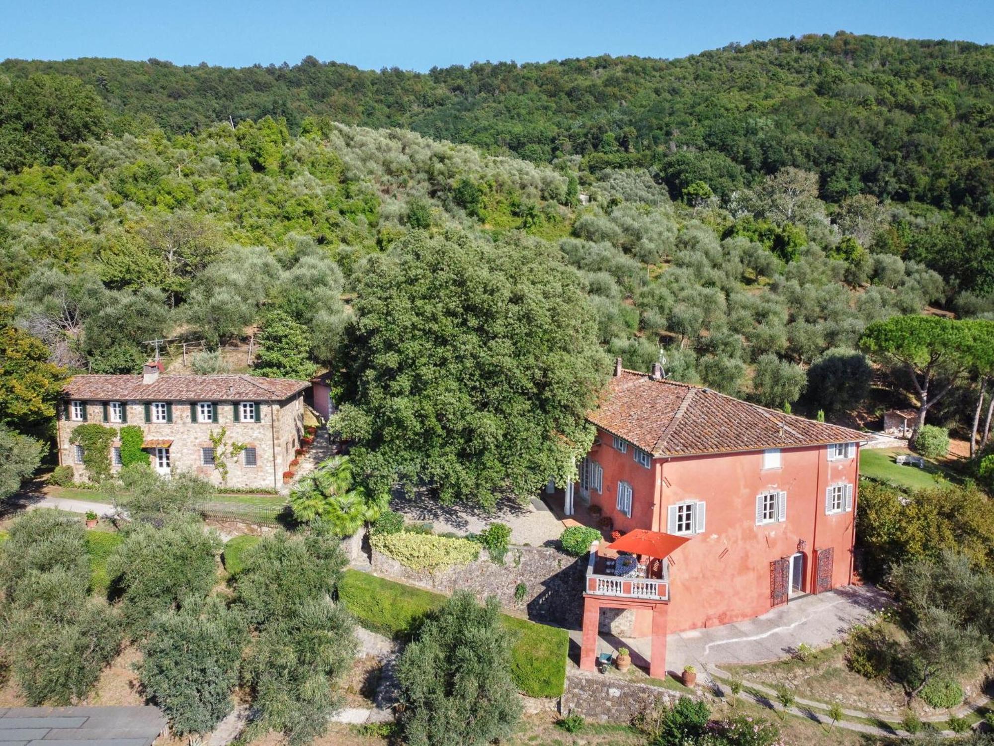 Villa Igea By Salogi Villas Mastiano Bagian luar foto